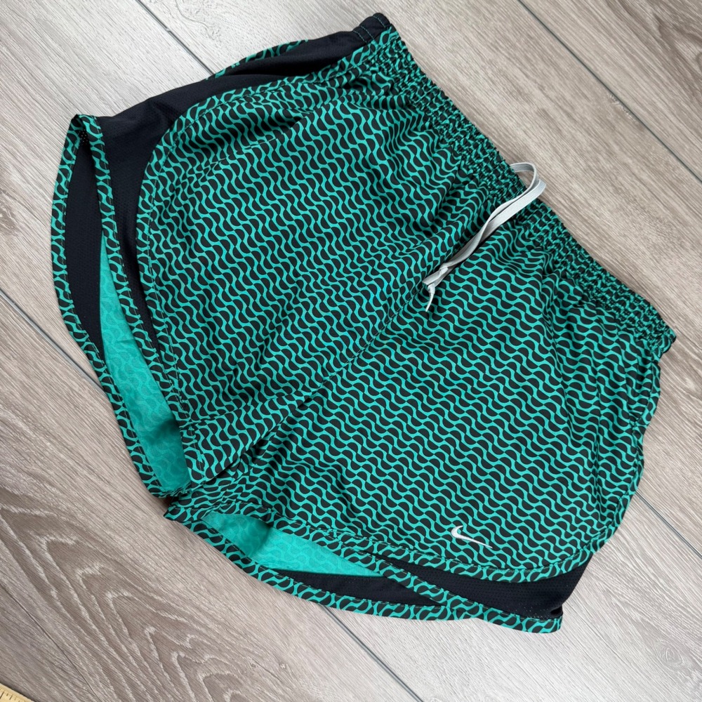 Nike Womens Running Shorts Dri-Fit Geometric Wave Print Teal Black Size M